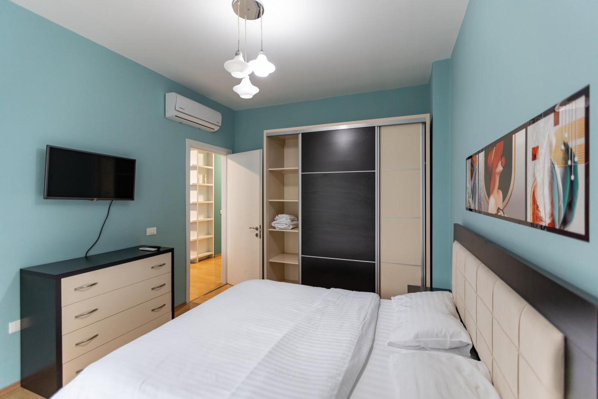 K&M Apartment Τίρανα Εξωτερικό φωτογραφία